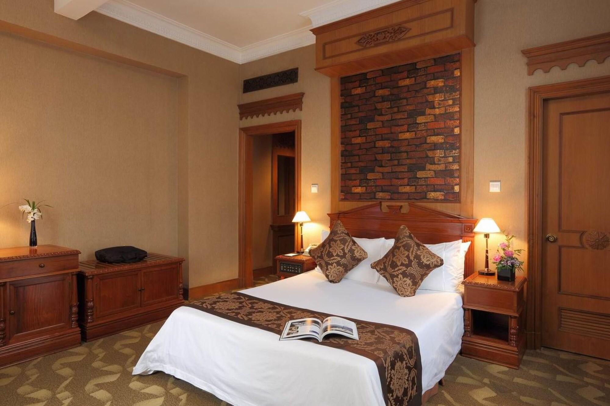 Jing An Hotel Шанхай Екстер'єр фото